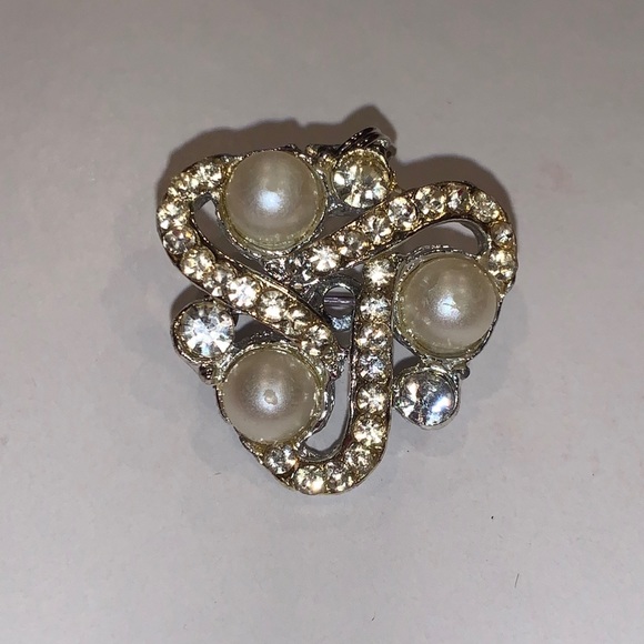 Jewelry - White and Cream Rhinestoned Small Brooch and Necklace Charm